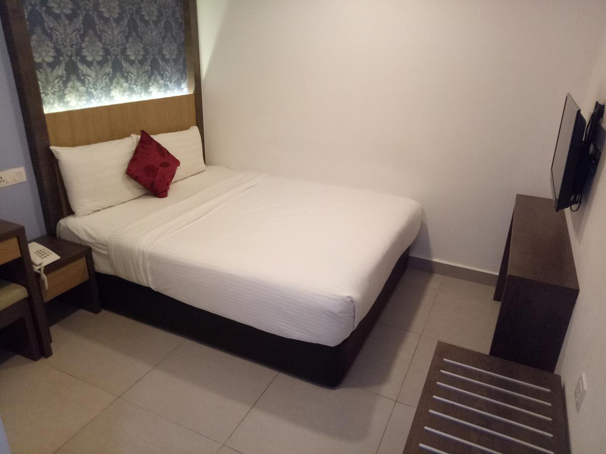 Hotel Check-In Kuala Lumpur Extérieur photo